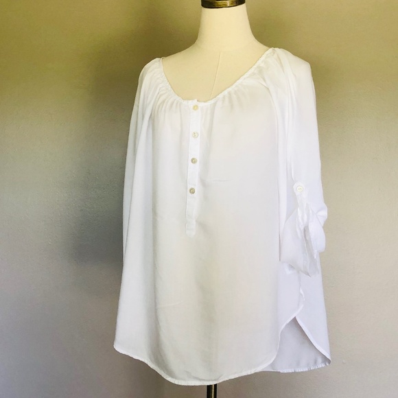 Medium White Pullover Scoop Neck Blouse INDIGO Button Up Sleeves - Picture 1 of 8